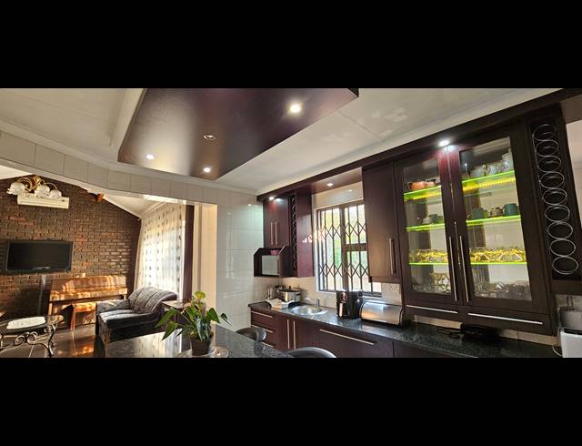 3 BEDROOM HOUSE FOR SALE IN ELANDSPARK